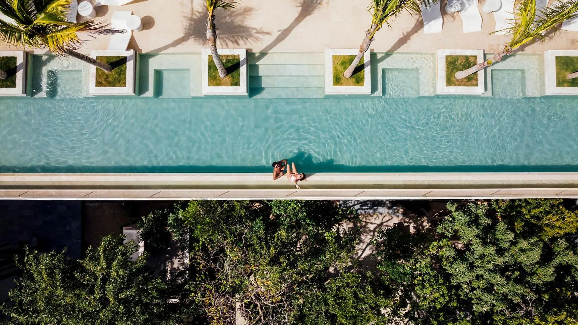 Hotel Motto By Hilton Tulum